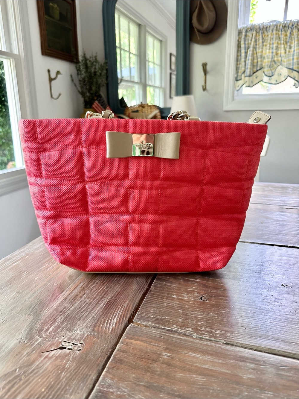 Kate Spade Veranda Place Straw Maryanne Shoulder Bag in Coral Pink & Cream